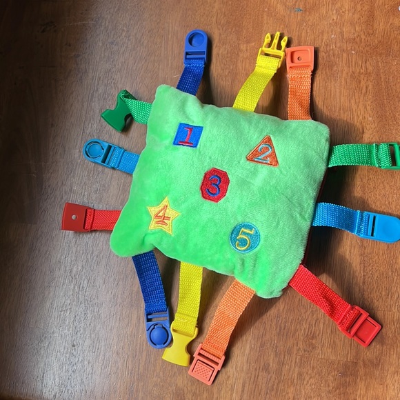 $5 bundle item. Buster square buckle fine motor skills toy stuffed animal - Picture 2 of 4